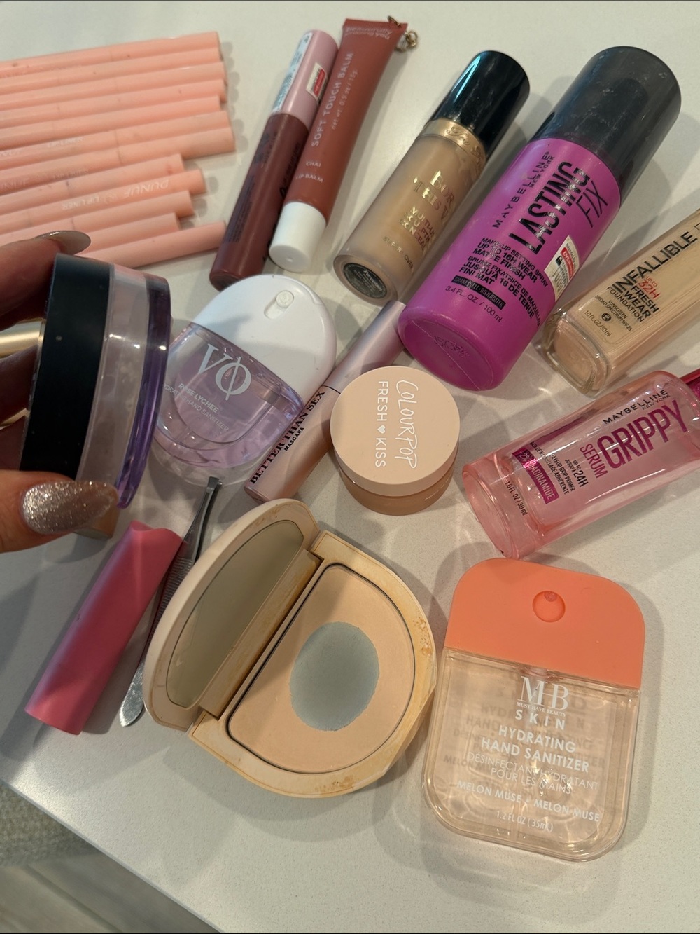 Makeup bundle - Picture 4 of 6